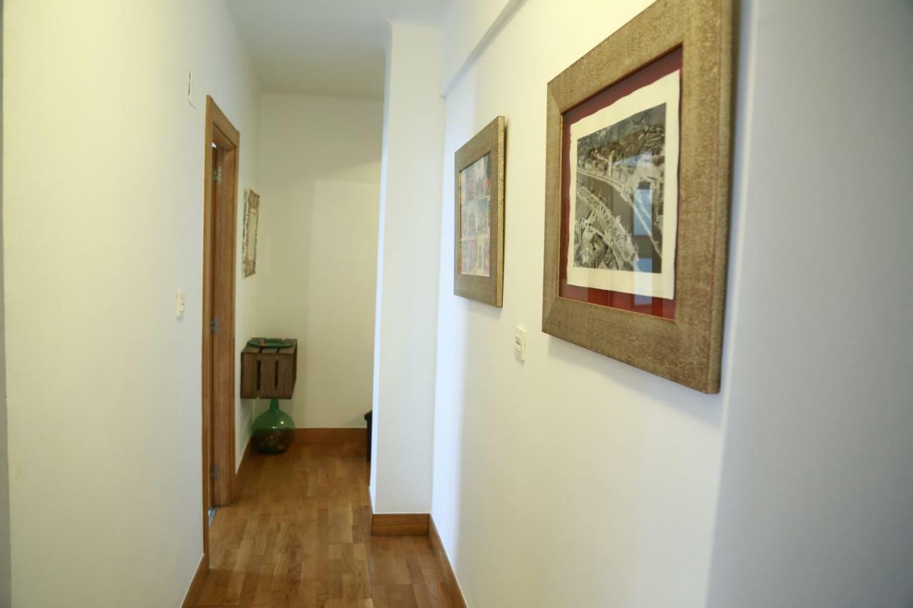Calida Vivienda Turistica Centrica Junto Al Funicular Y Metro Appartement Bilbao Buitenkant foto